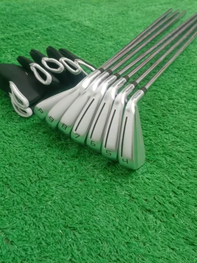 Men's 2024New 790 Golf Clubs silvery P790 Golf Irons Fourth generation 7pcs 4-9P R/S/SR Flex Steel/Graphite Shaft,with Head Cove